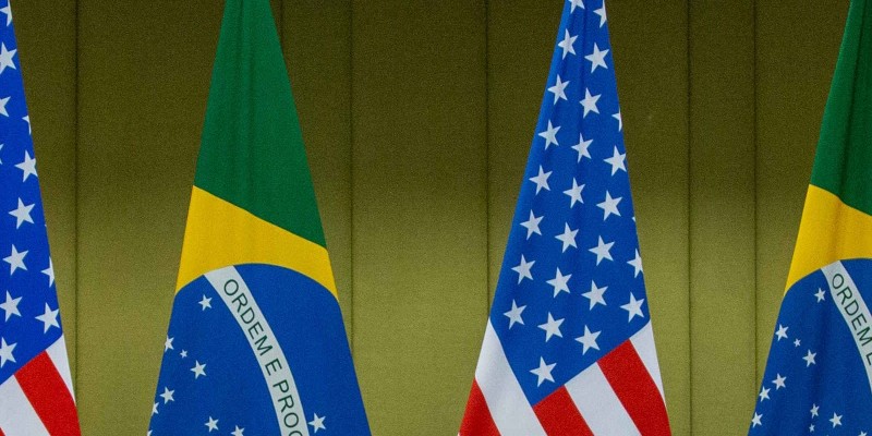 Exigências dos EUA ao Brasil vêm à tona e incluem etanol e questões políticas Exigências dos EUA ao Brasil vêm à tona e incluem etanol e questões políticas